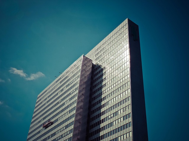 high-end business planowanie strategii notatnik pióro wykresy premium